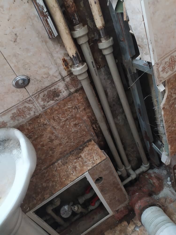 Оказываем услуги по замене и ремонту трубы канализации и водопровода в квартире, частном доме и на предприятии с быстрым выездом на место работ за 30 минут Замена и ремонт трубы в Бишкеке | Выезд на дом за 30 мин